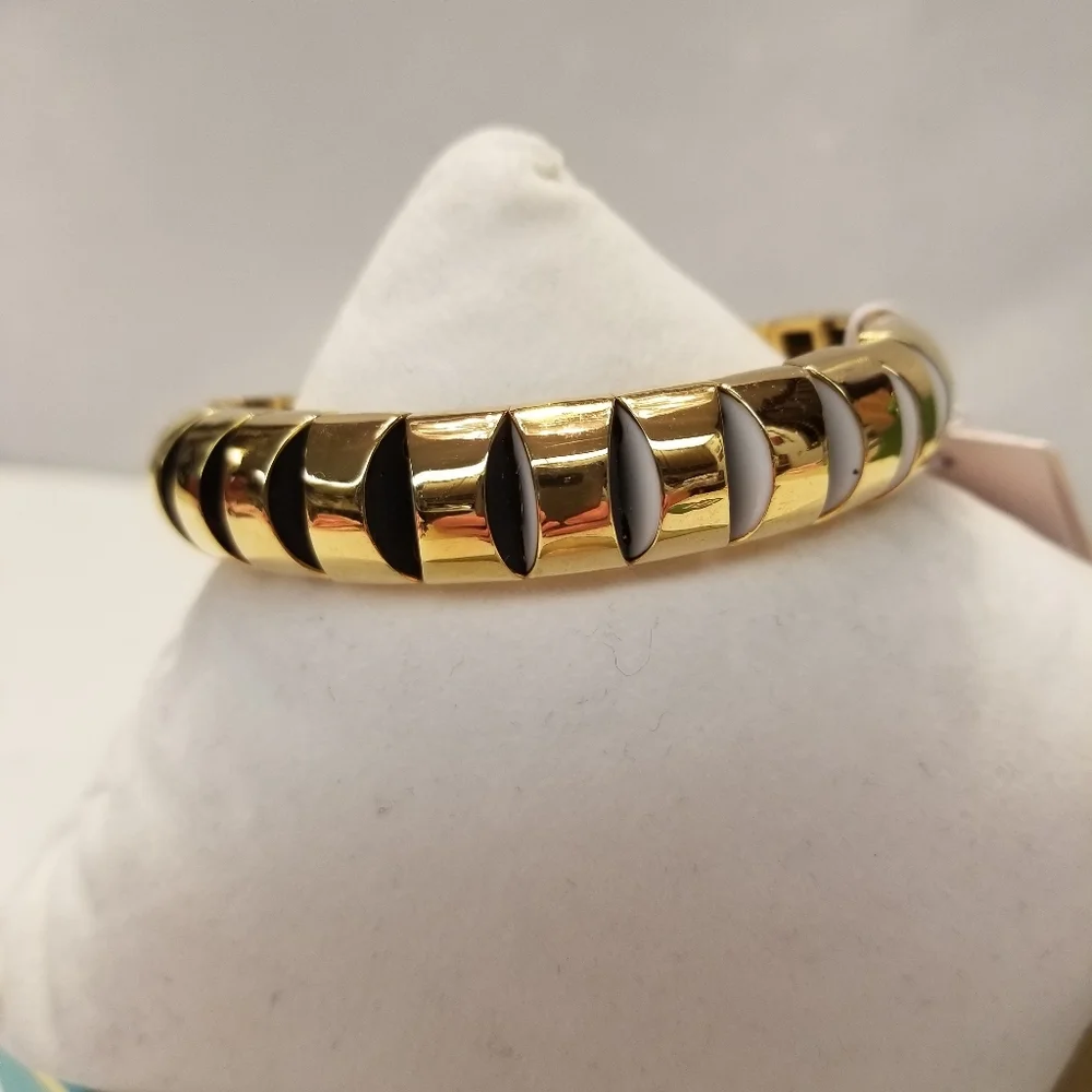 Kate Spade Sliced Scallops Small Stretch Bracelet - NWOT - Picture 4 of 4